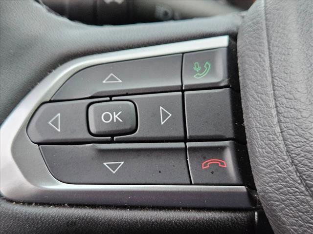 Used 2025 Jeep Compass Latitude image 14