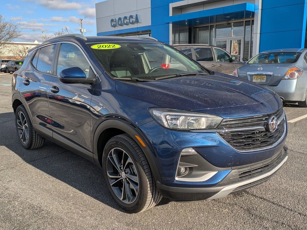 Used 2022 Buick Encore GX Select image 3