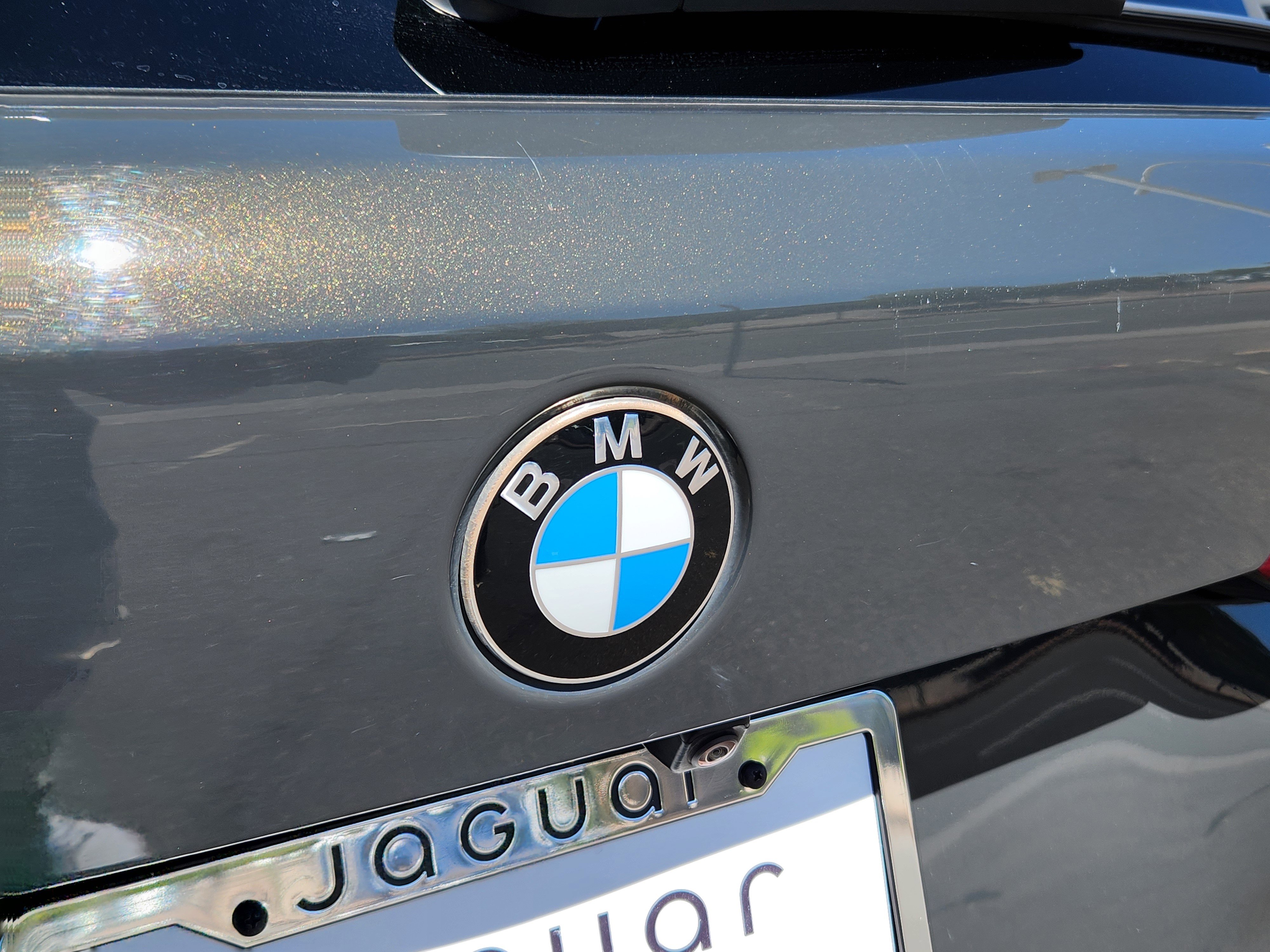 Used 2022 BMW X5 M50i w/ Executive Package image 27