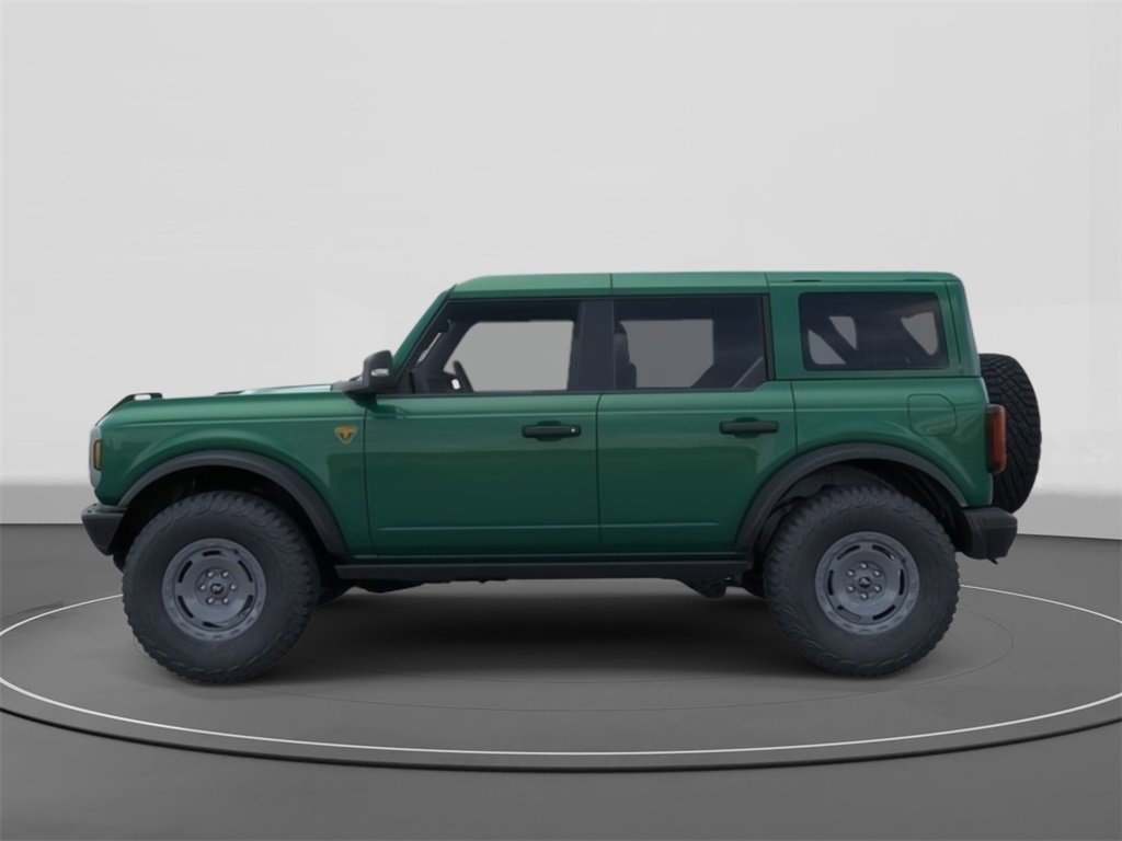 New 2025 Ford Bronco Badlands image 3