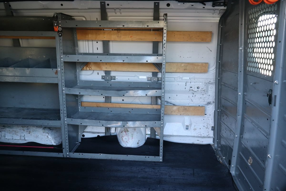 Used 2014 Ford E-250 and Econoline 250 w/ Power Group RWD image 18