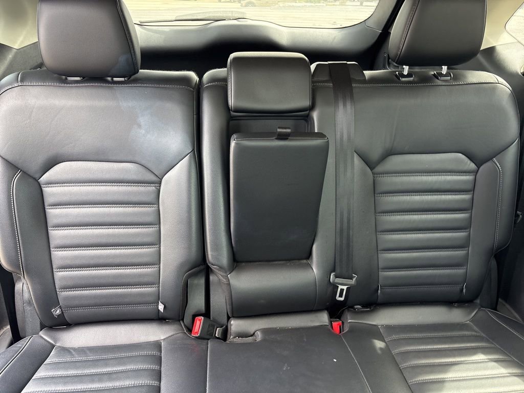 Used 2016 Ford Edge SEL w/ Equipment Group 201A image 9