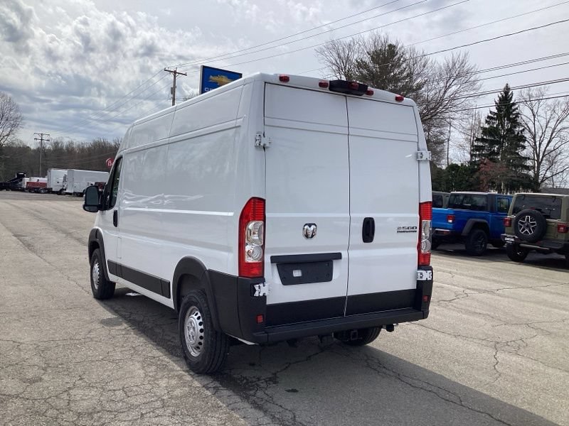 New 2026 RAM ProMaster 2500 w/ Convenience Group FWD image 5