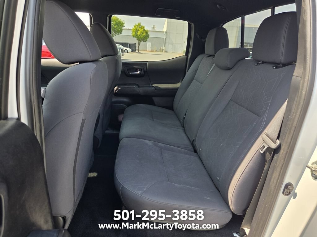 Used 2019 Toyota Tacoma TRD Off-Road AWD/4WD image 10