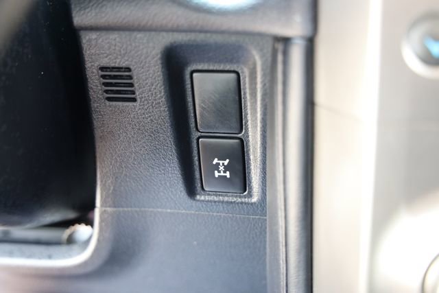 Used 2015 Lexus GX 460 w/ Premium Package AWD/4WD image 30