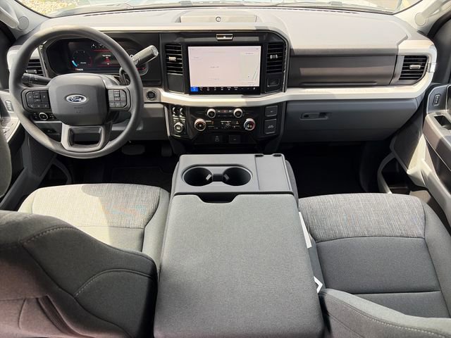 New 2026 Ford F250 XLT w/ XLT Premium Package AWD/4WD image 11