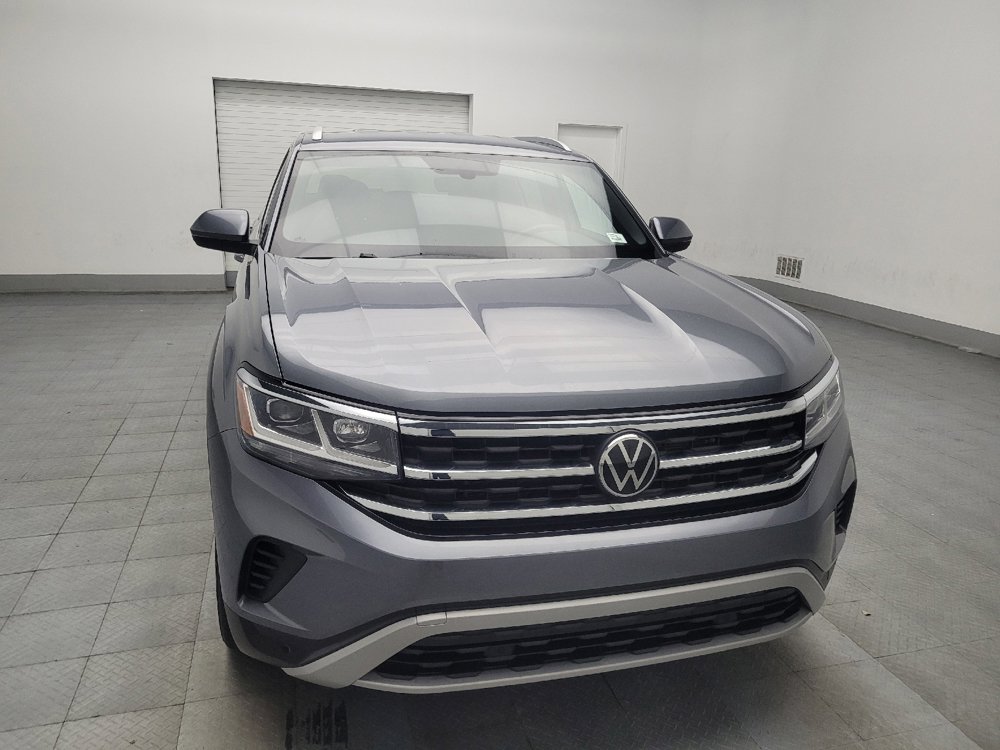 Used 2022 Volkswagen Atlas Cross Sport SE w/ Black Wheel Package image 14