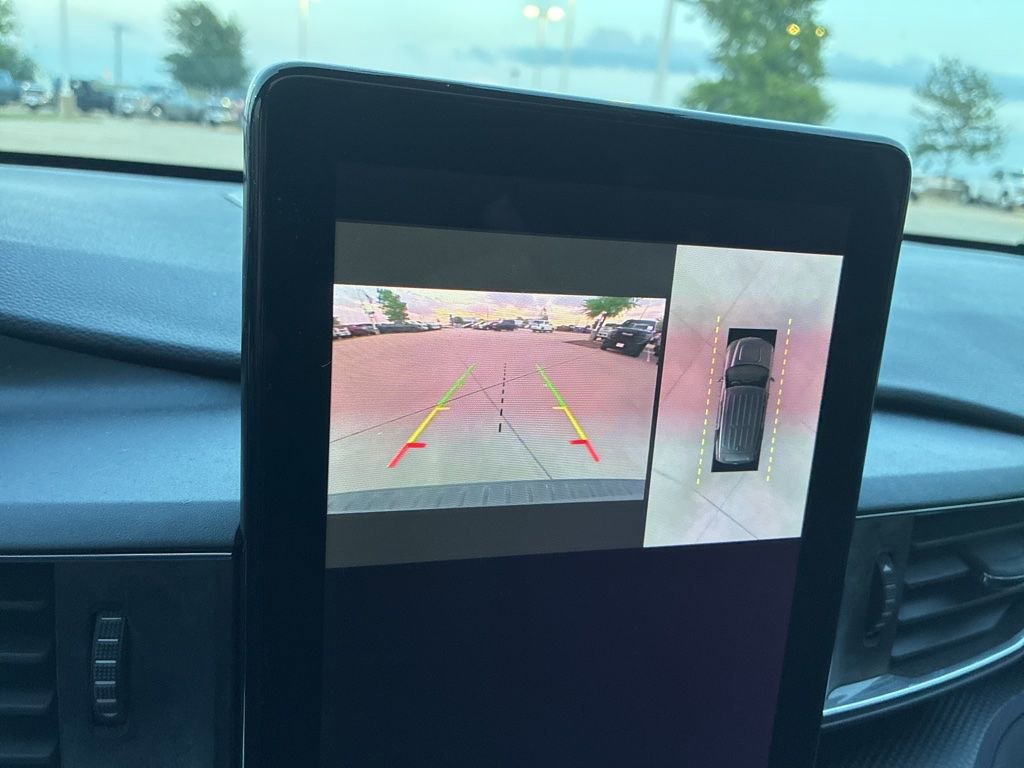 Used 2022 Ford Explorer ST w/ Equipment Group 401A AWD/4WD image 17