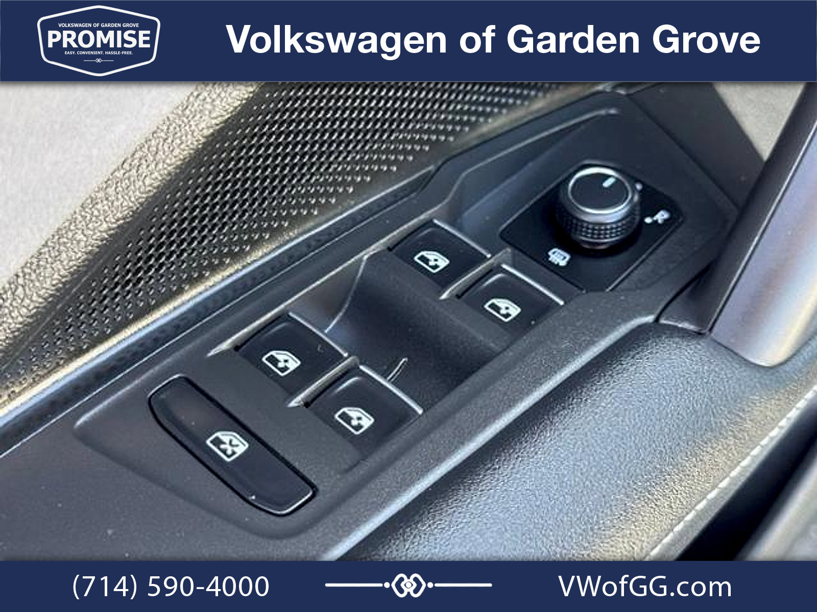 New 2026 Volkswagen Tiguan SE R-Line FWD image 10