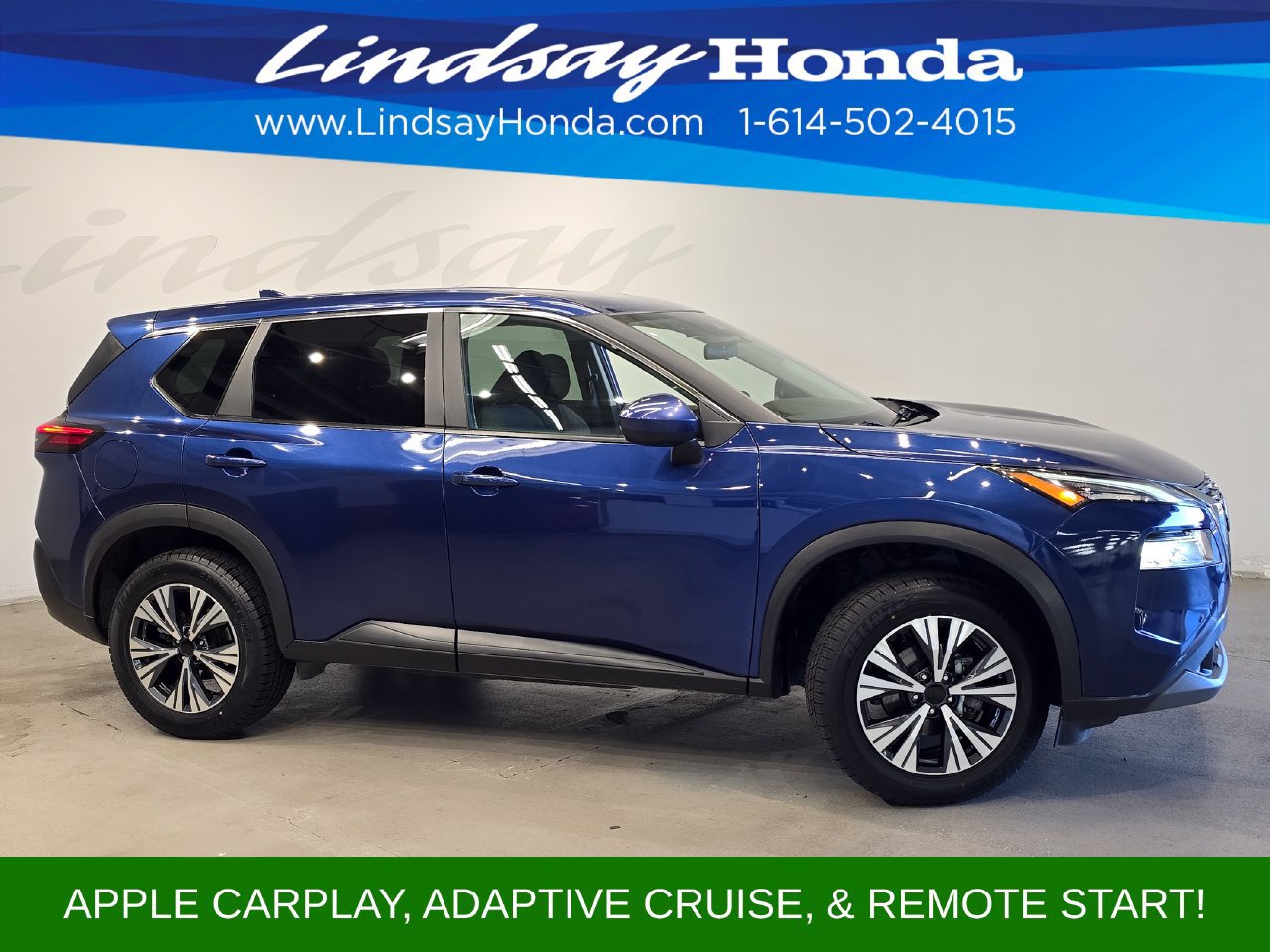 Used 2023 Nissan Rogue SV FWD image 3