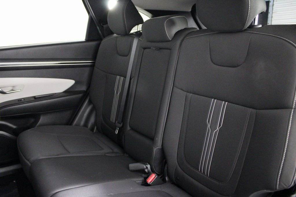 Certified 2023 Hyundai Tucson SEL image 17