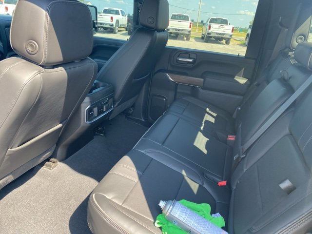Used 2023 Chevrolet Silverado 2500 High Country w/ Safety Package II image 11