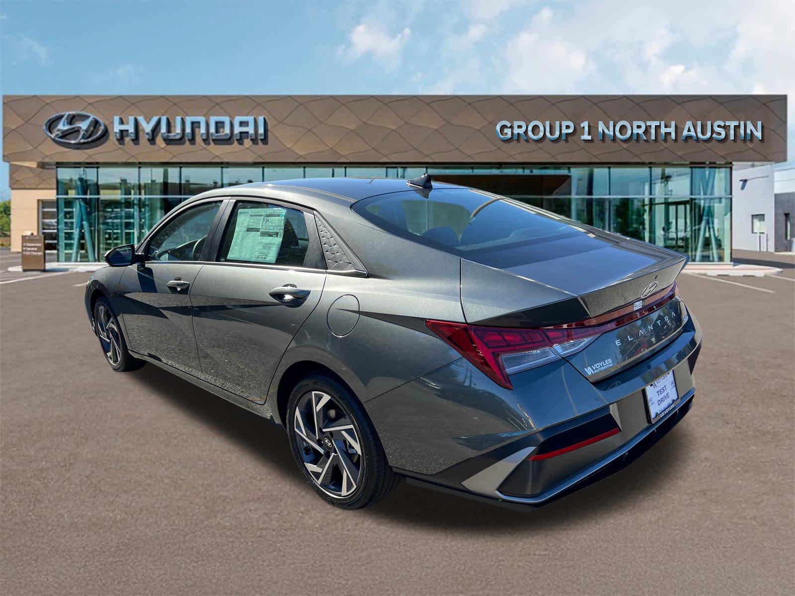New 2026 Hyundai Elantra Limited FWD image 7
