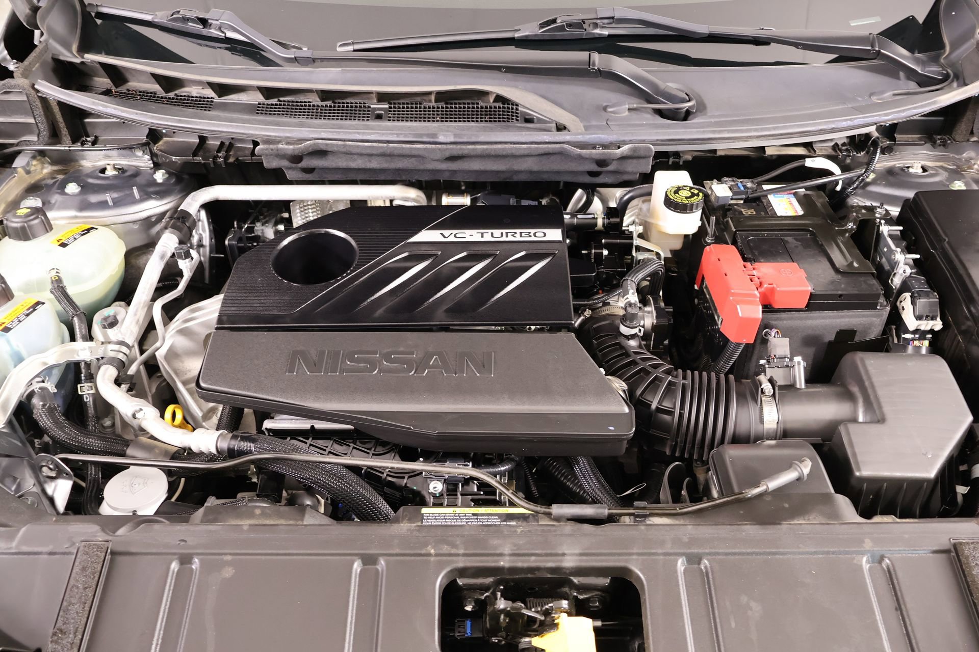 Used 2023 Nissan Rogue SV image 18