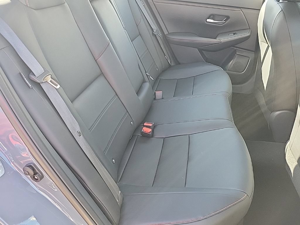 New 2025 Nissan Sentra SR w/ SR Premium Package FWD image 35