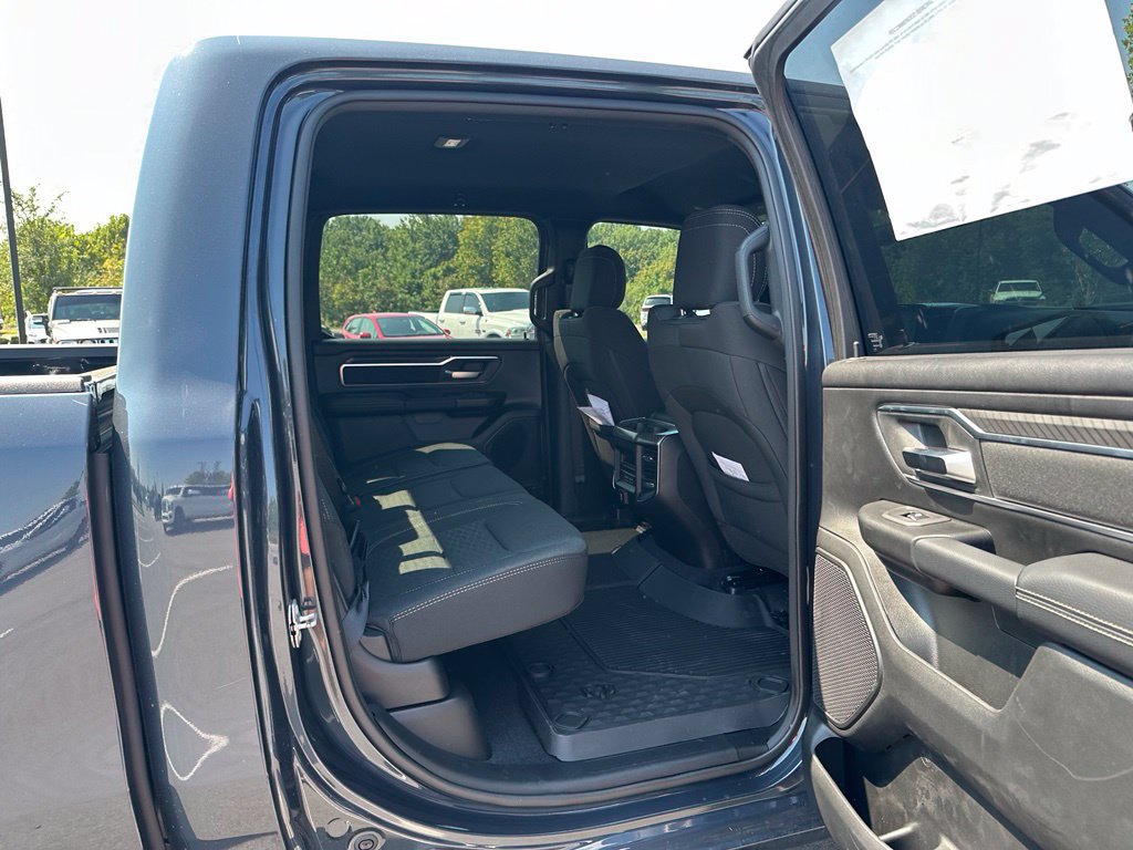 New 2026 RAM 1500 Big Horn AWD/4WD image 19