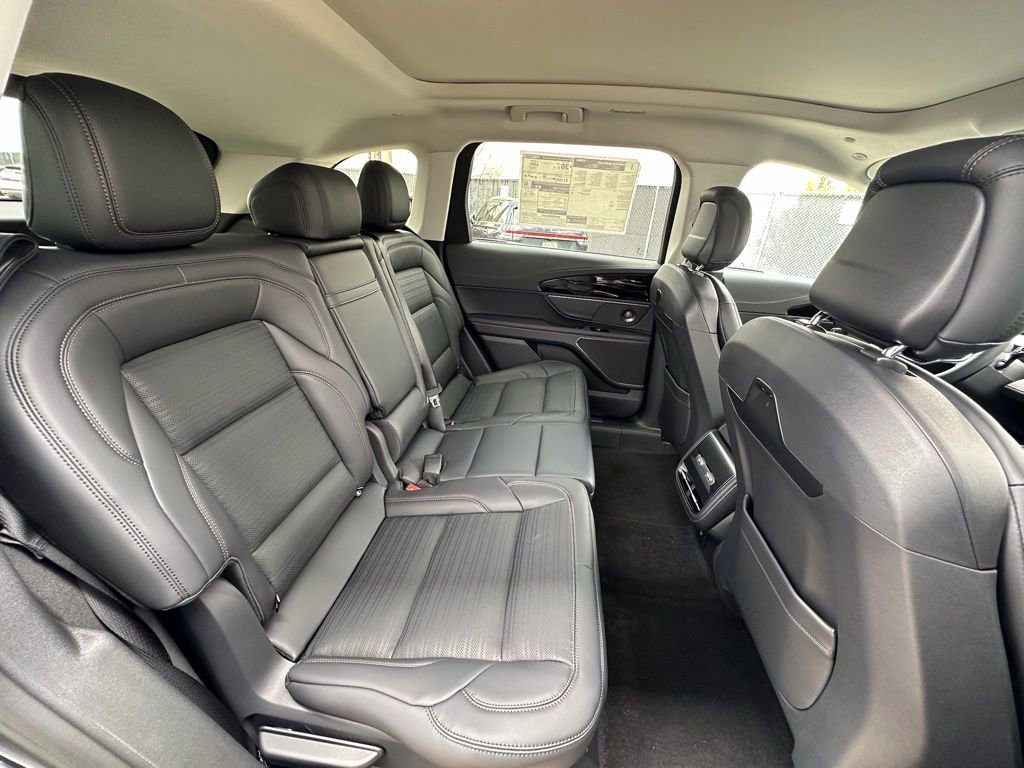 New 2026 Lincoln Nautilus Reserve w/ Jet Appearance Package AWD/4WD image 25