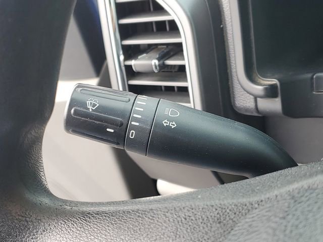 Used 2016 Ford F150 XLT w/ Trailer Tow Package image 15