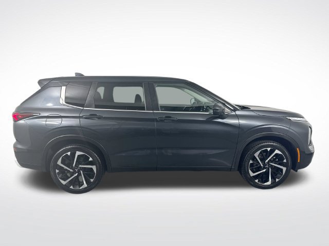 Used 2024 Mitsubishi Outlander SE AWD/4WD image 35