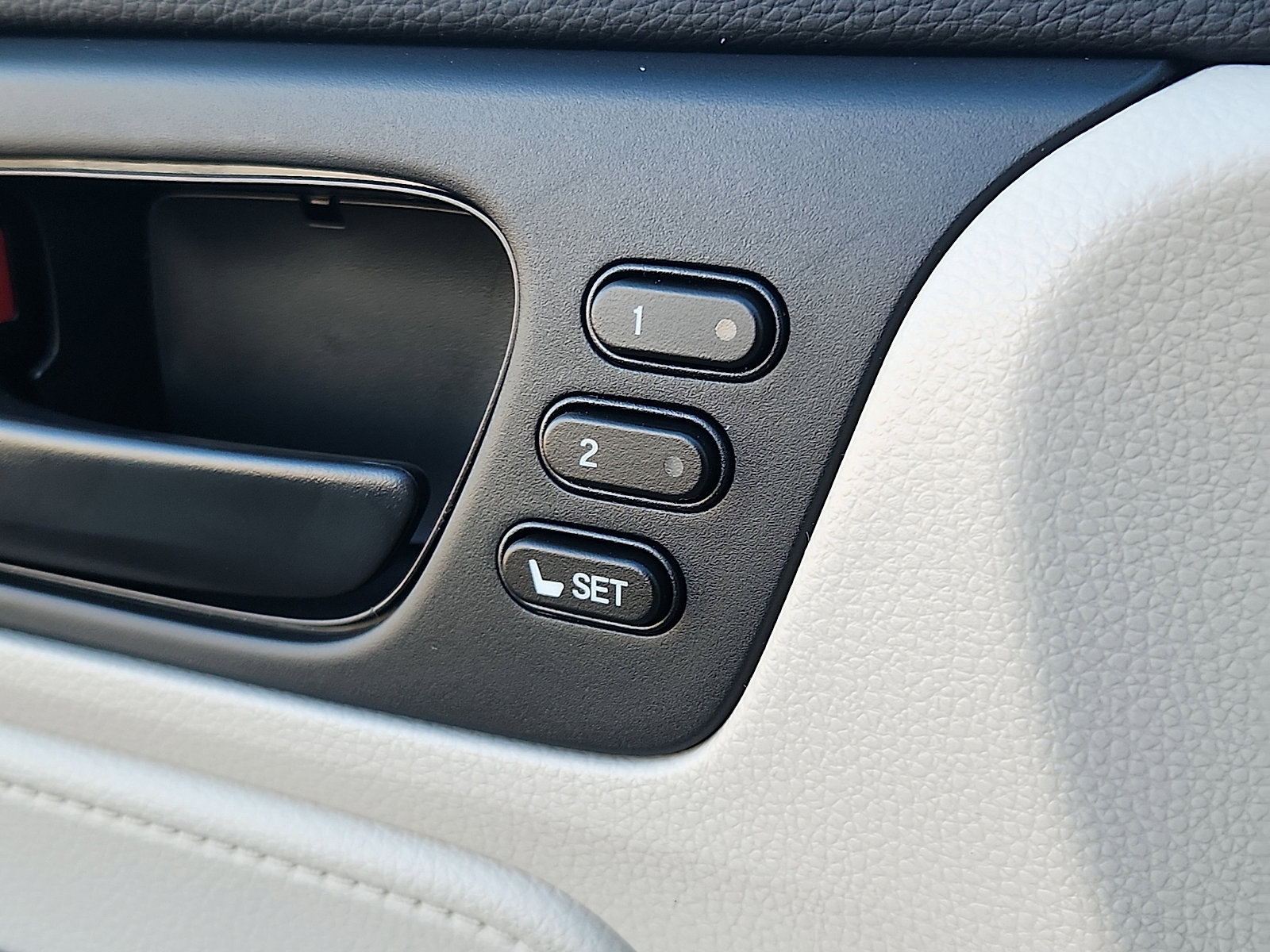 New 2026 Honda Odyssey EX-L image 16