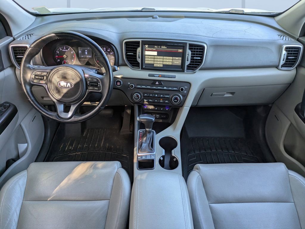 Used 2017 Kia Sportage EX w/ EX Technology Package image 18