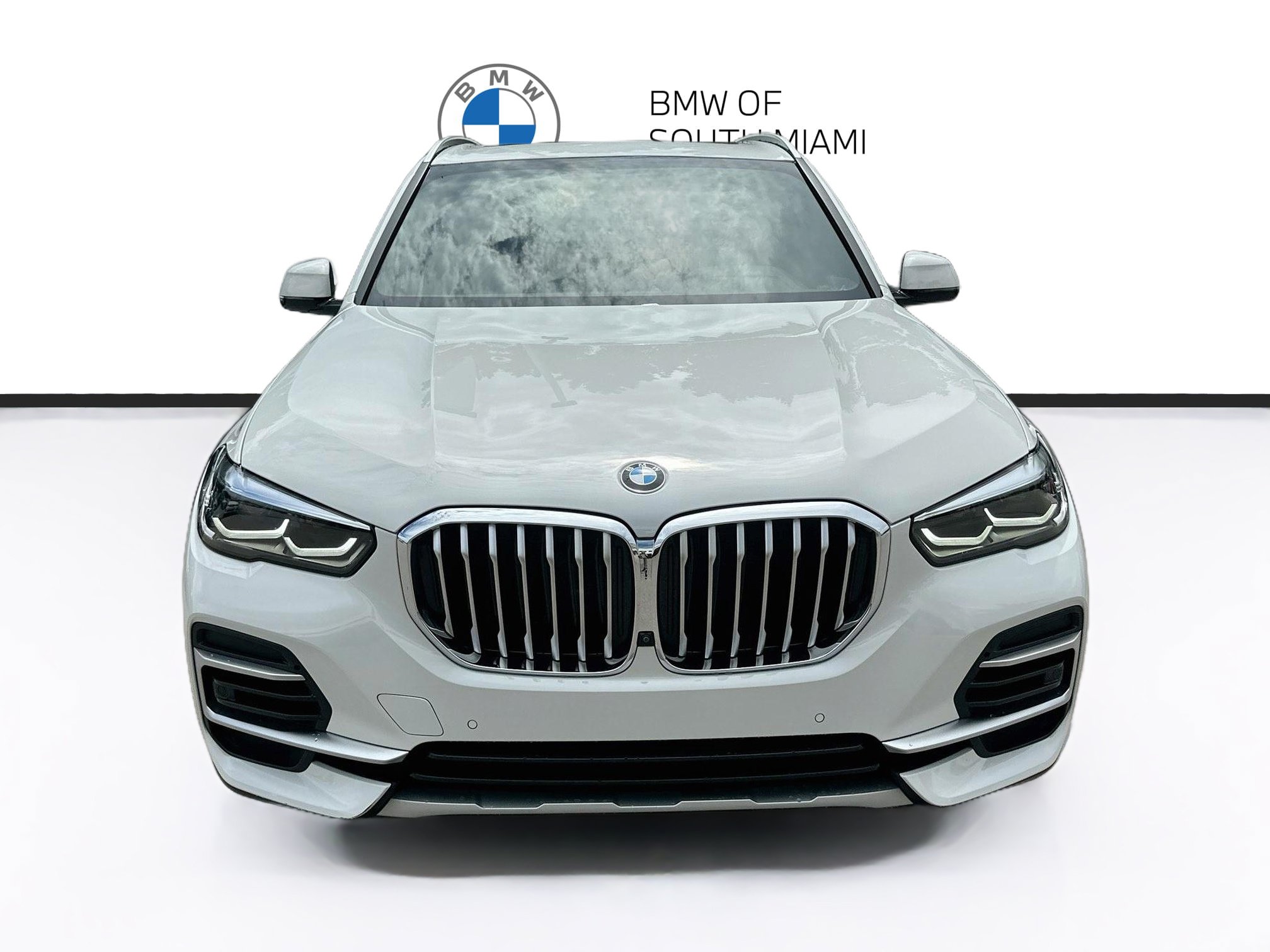Certified 2023 BMW X5 sDrive40i w/ Parking Assistance Package RWD image 2