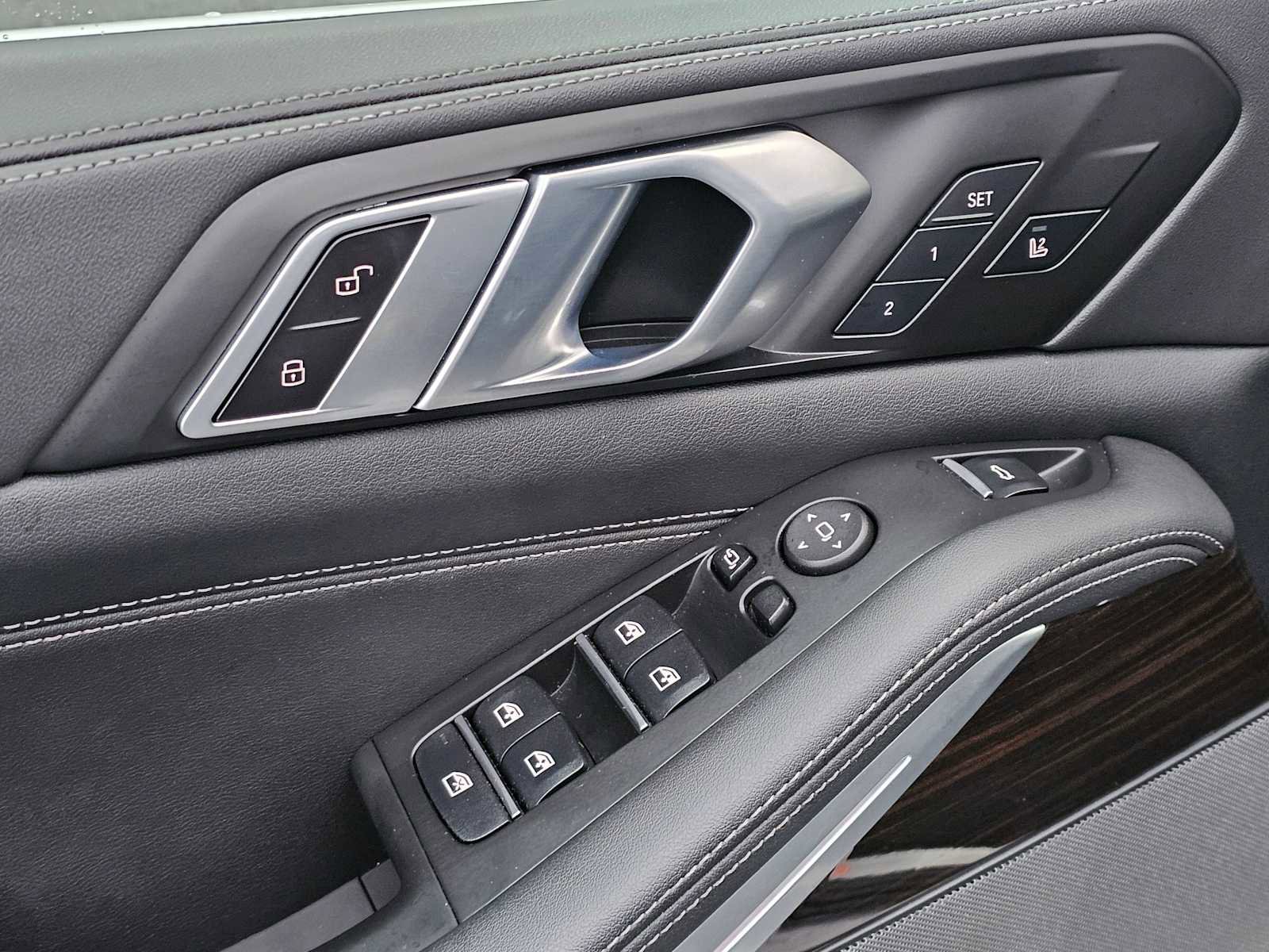 Used 2024 BMW X5 xDrive40i image 23