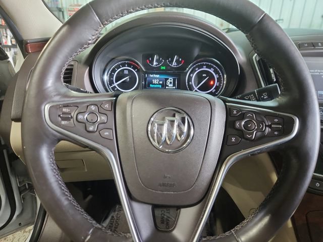 Used 2017 Buick Regal Premium w/ Driver Confidence Package #1 FWD image 14