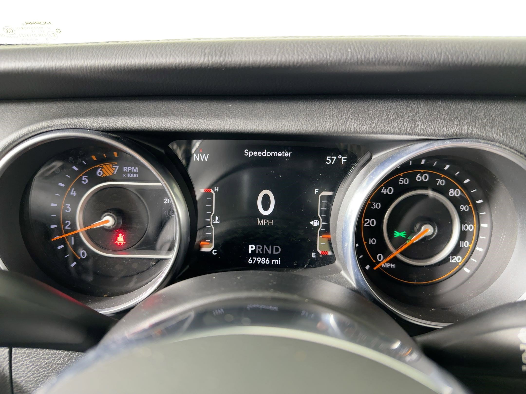 Used 2018 Jeep Wrangler Unlimited Sahara image 16