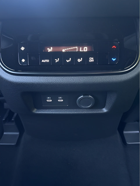 New 2026 Nissan Armada PRO-4X w/ Captain's Chari Seat Package AWD/4WD image 22