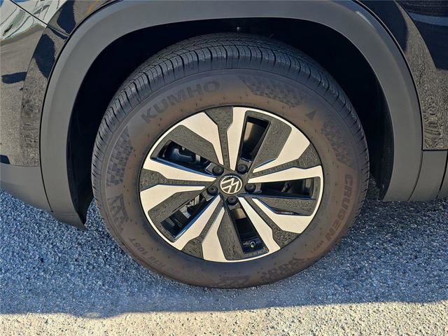 New 2026 Volkswagen Atlas Cross Sport SE image 8
