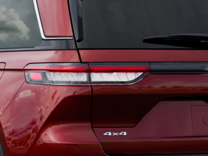 New 2025 Jeep Grand Cherokee Laredo X w/ Luxury Tech Group I image 25