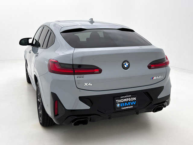 Certified 2025 BMW X4 M40i w/ Premium Package AWD/4WD image 8
