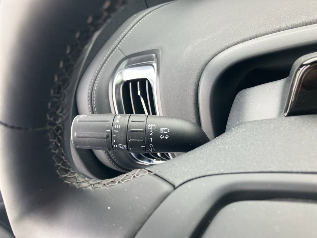 Used 2025 Ford Expedition Max Platinum w/ Stealth Performance Package image 17