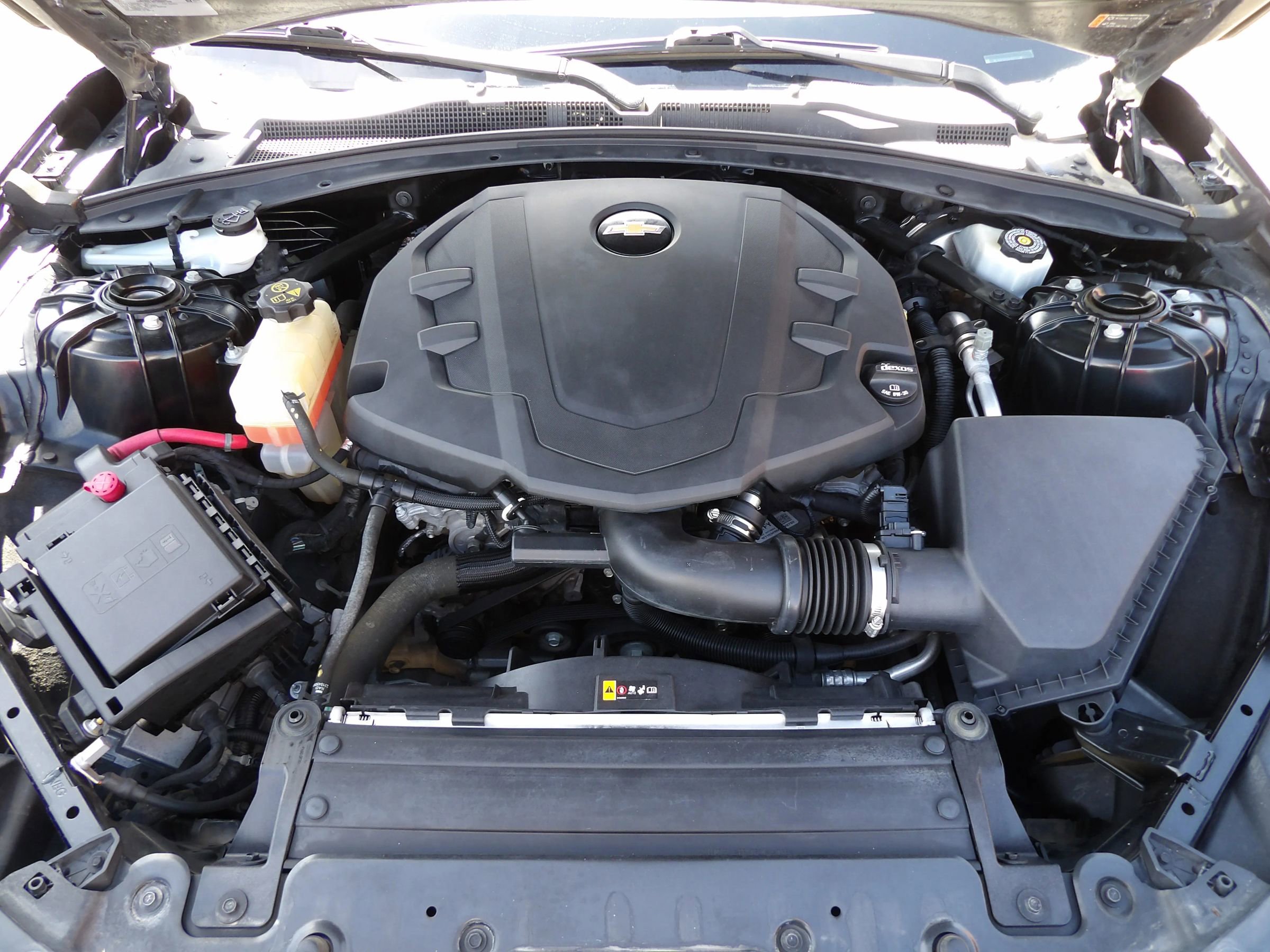 Used 2017 Chevrolet Camaro LT RWD image 21