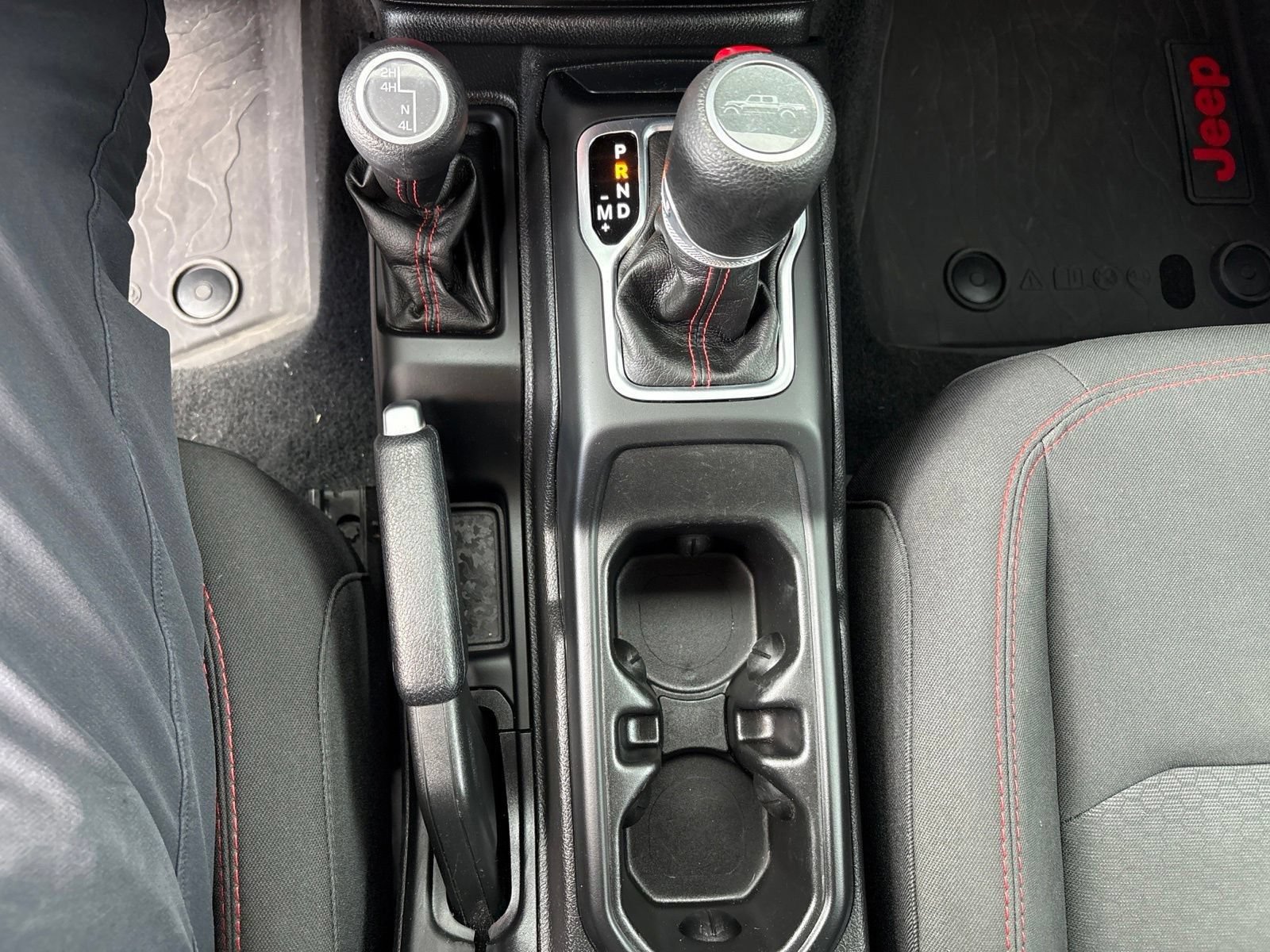 Used 2023 Jeep Gladiator Rubicon w/ Cold Weather Group AWD/4WD image 20