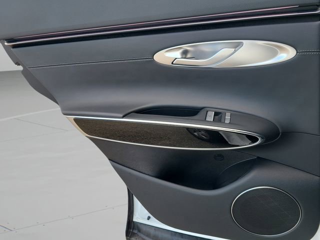 Used 2026 Genesis GV70 2.5T image 13