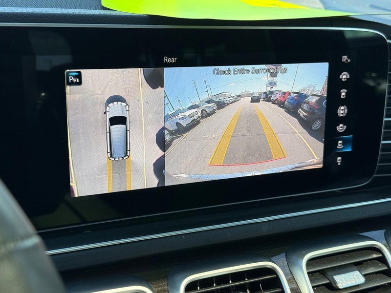 Used 2023 Mercedes-Benz GLS 450 4MATIC image 23