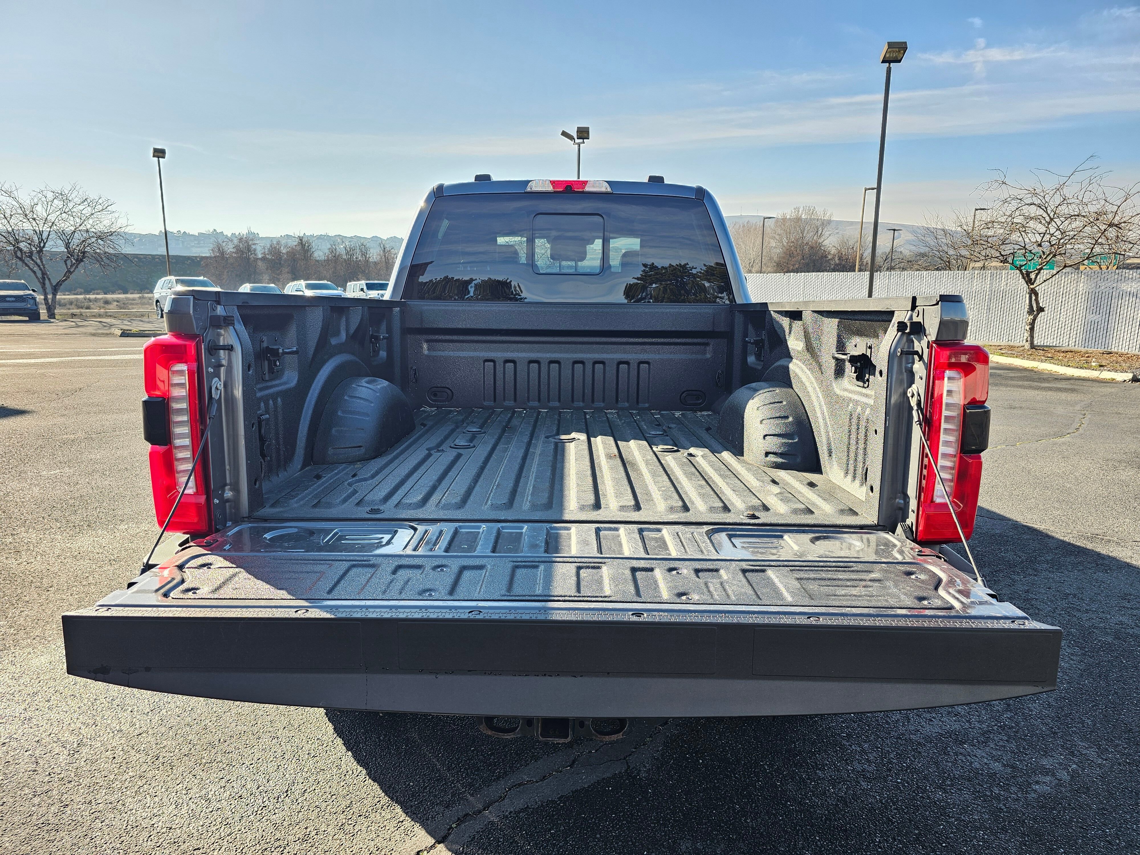 Used 2023 Ford F350 Lariat image 64