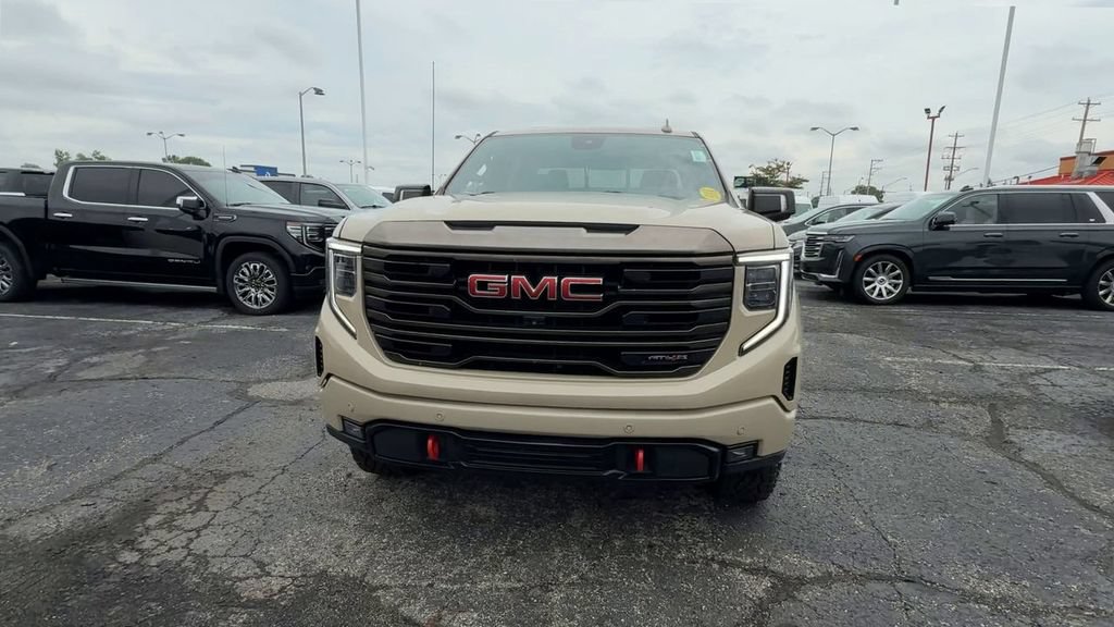 Used 2023 GMC Sierra 1500 AT4X AWD/4WD image 3