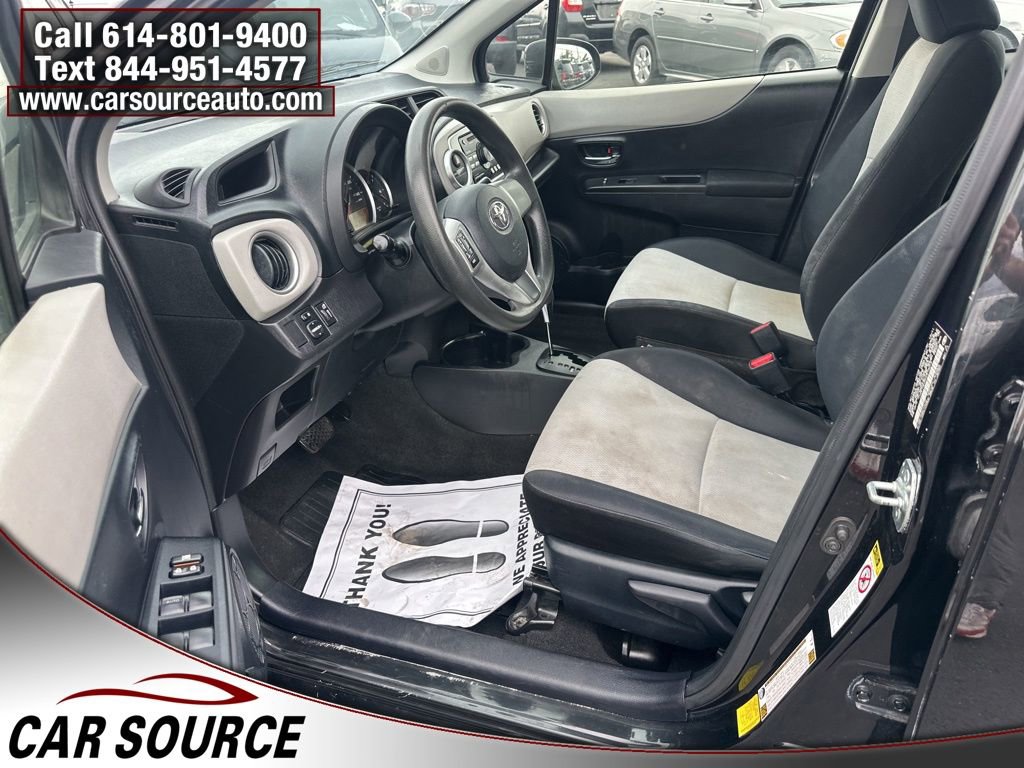 Used 2012 Toyota Yaris LE image 10