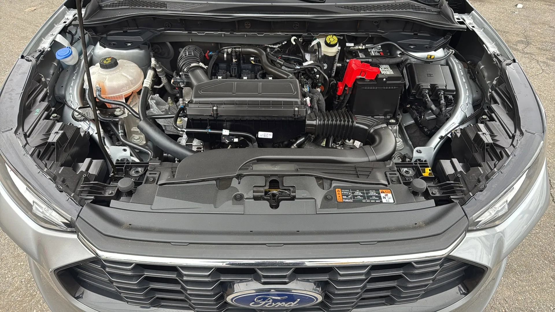 Used 2023 Ford Escape ST-Line FWD image 24
