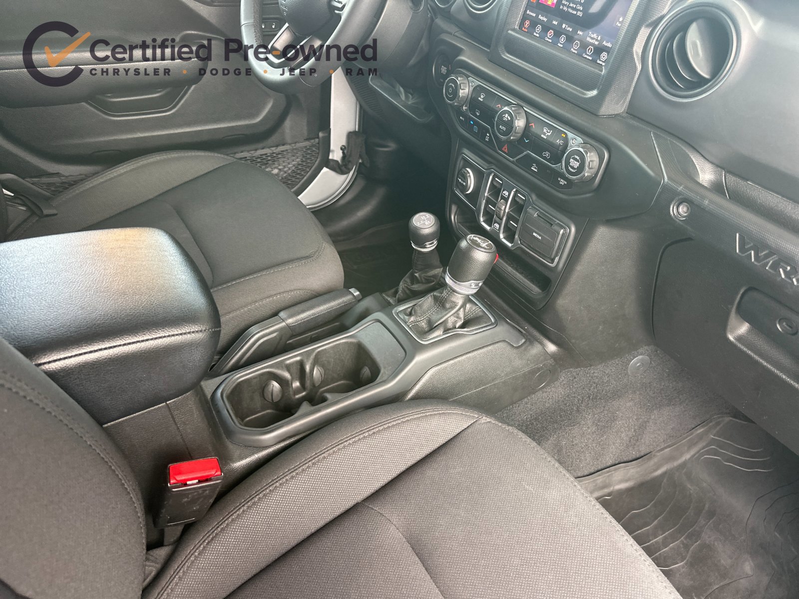 Used 2023 Jeep Wrangler Unlimited AWD/4WD image 17