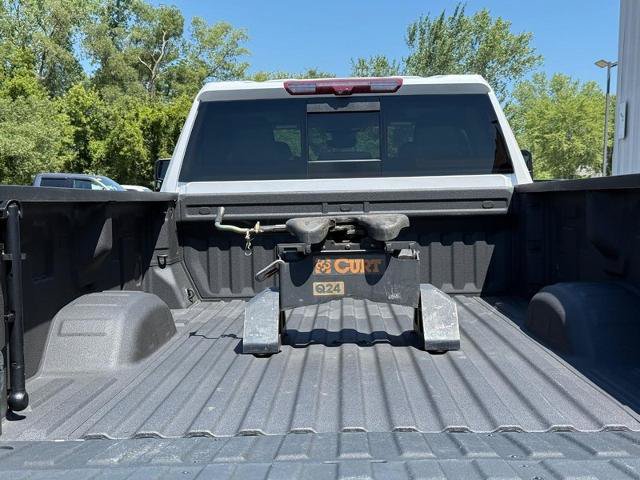 Used 2024 GMC Sierra 3500 Denali w/ Technology Package AWD/4WD image 5