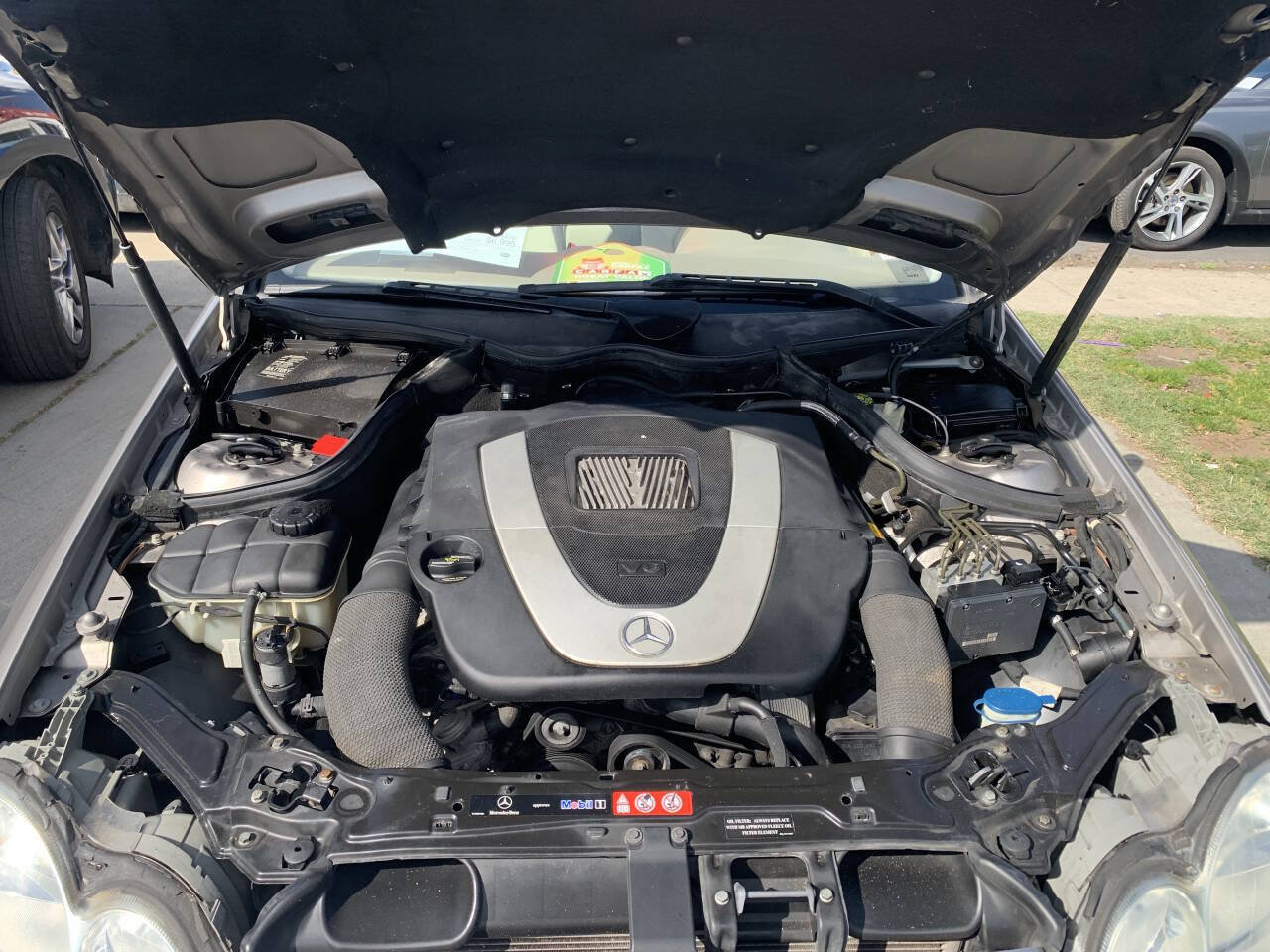 Used 2006 Mercedes-Benz CLK 350 Coupe image 17