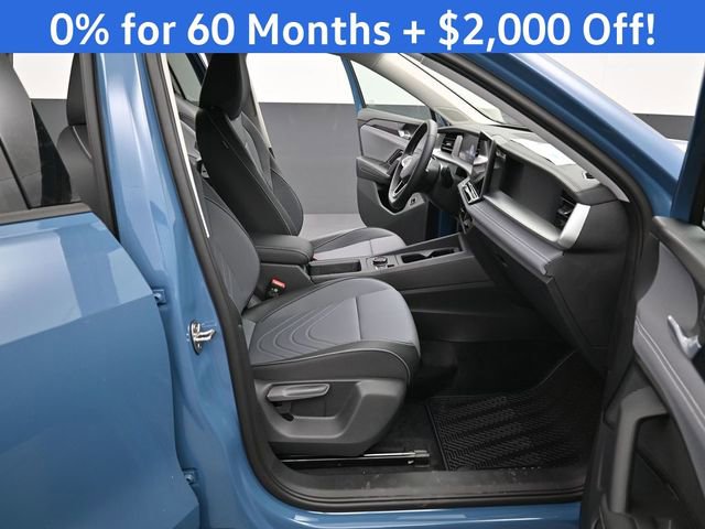 New 2026 Volkswagen Tiguan SE image 8