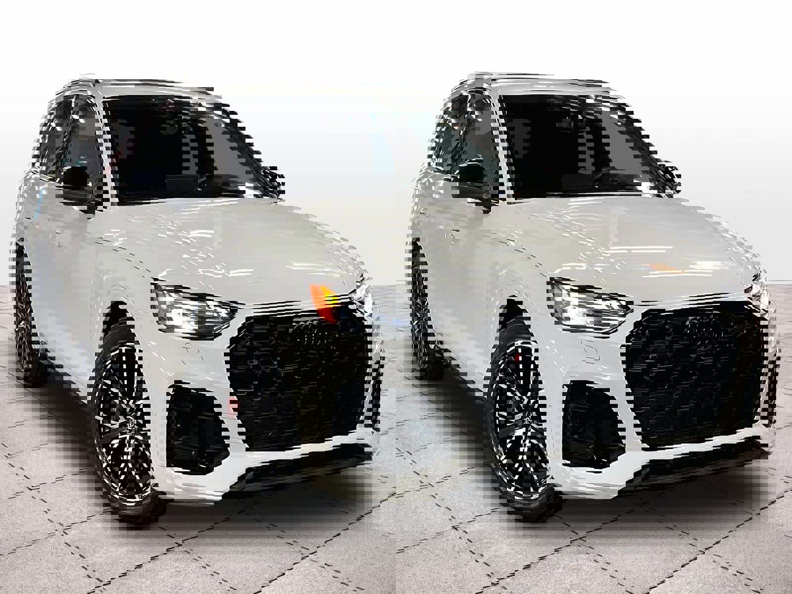 Used 2023 Audi SQ5 Prestige w/ Prestige Package image 2