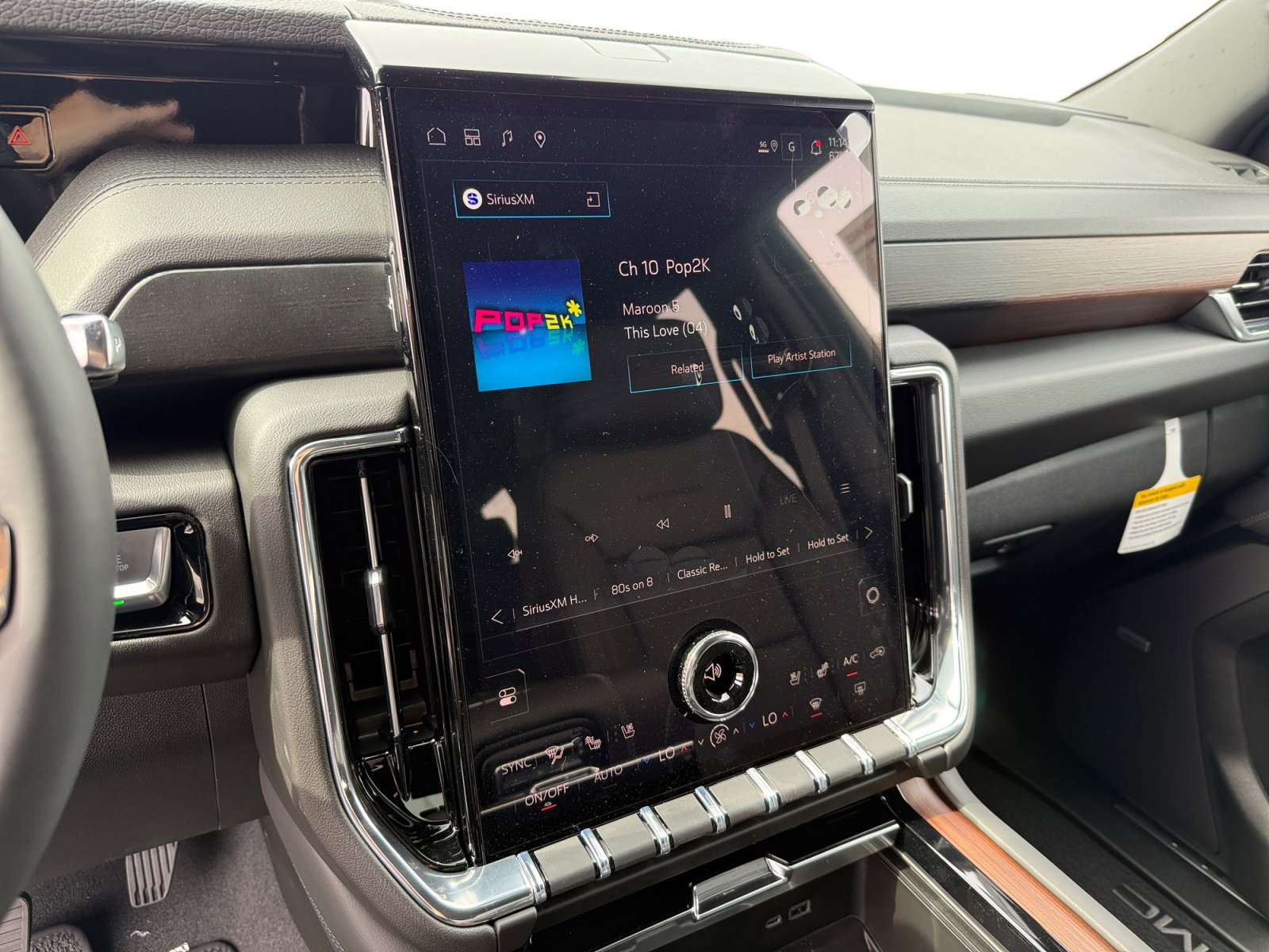 New 2026 GMC Yukon Denali image 12