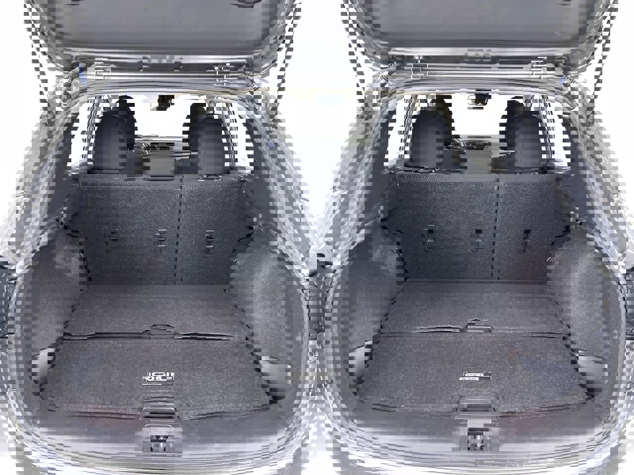 Used 2020 Nissan Rogue Sport S image 20