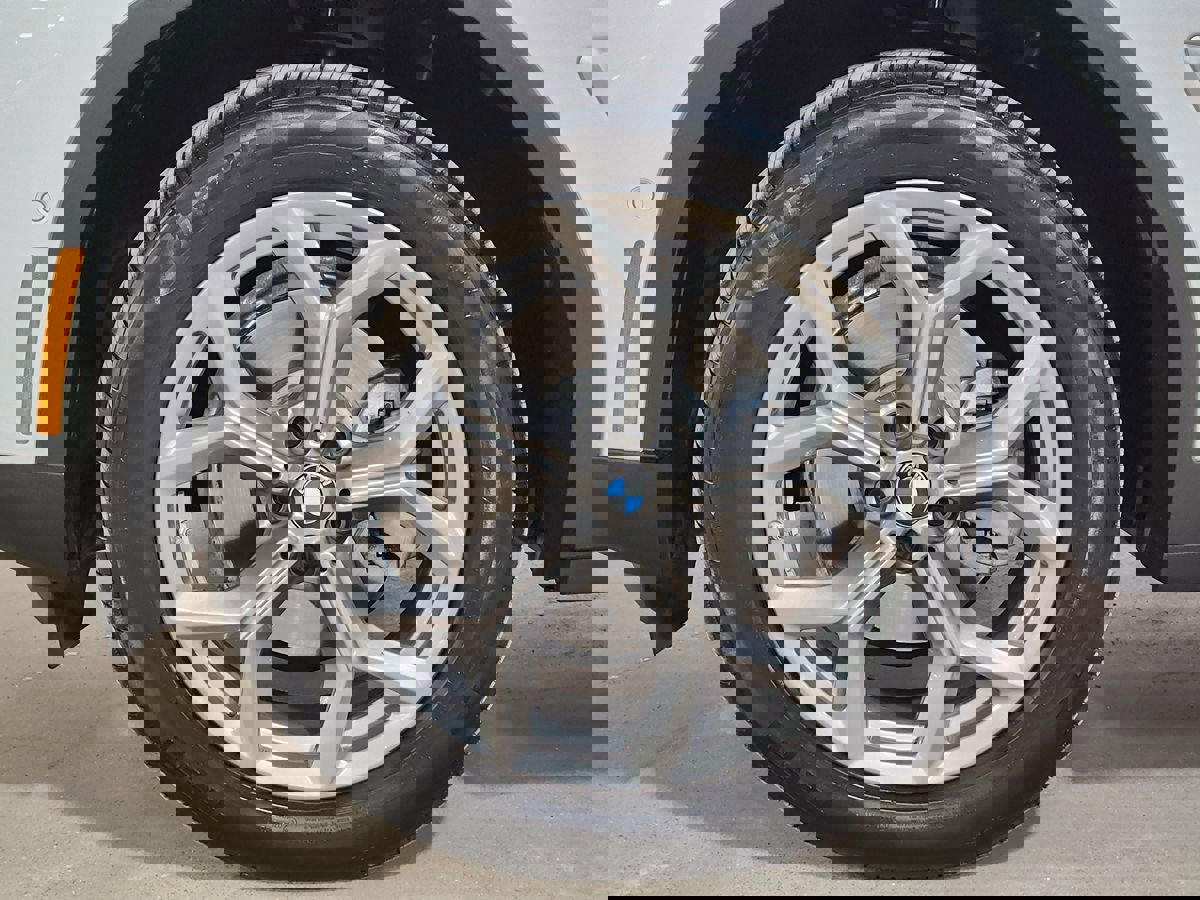 Used 2024 BMW X3 xDrive30i w/ Convenience Package w/ZPA image 28